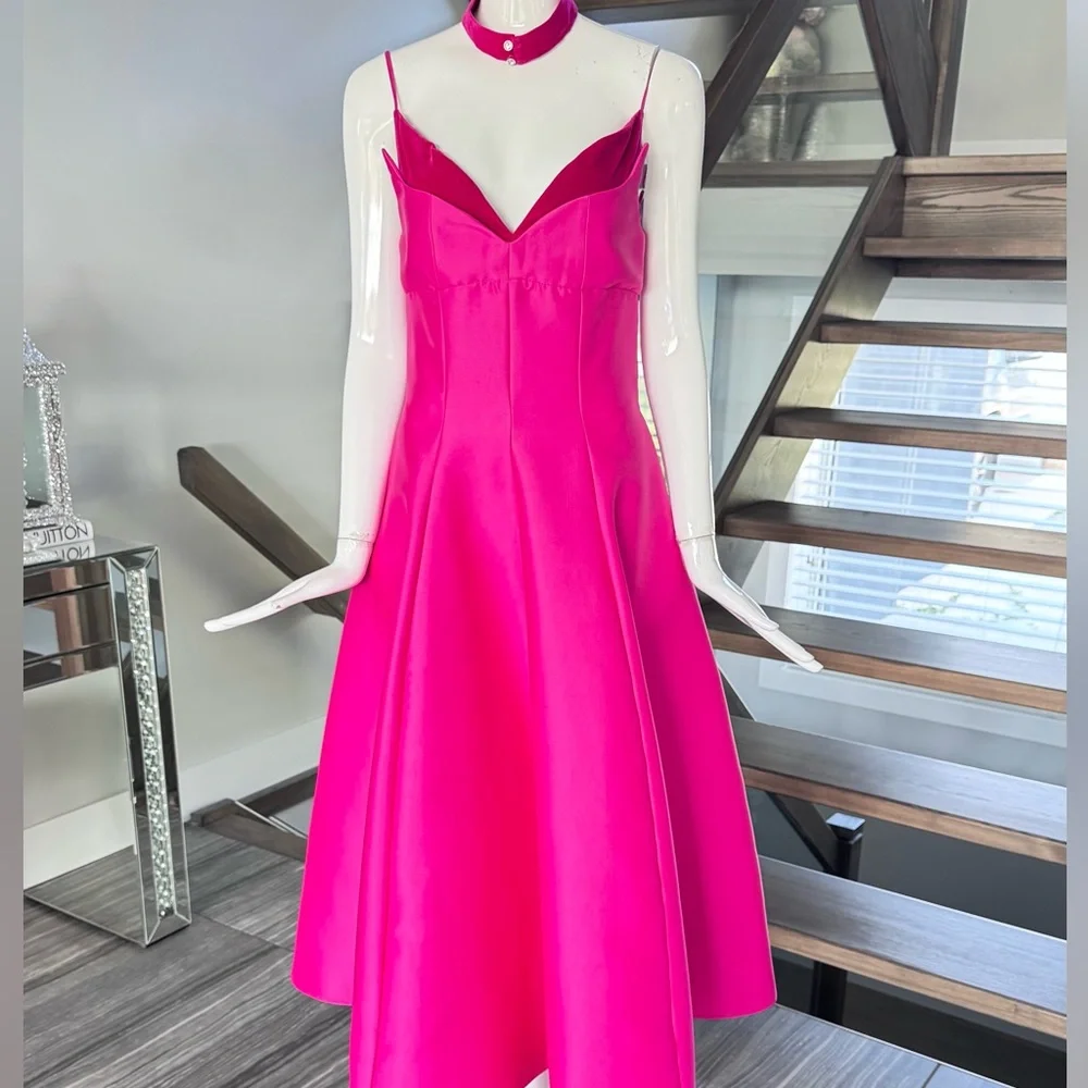 NWOT ❤️ Elegant Red Women's Dress - Picture 15 of 16